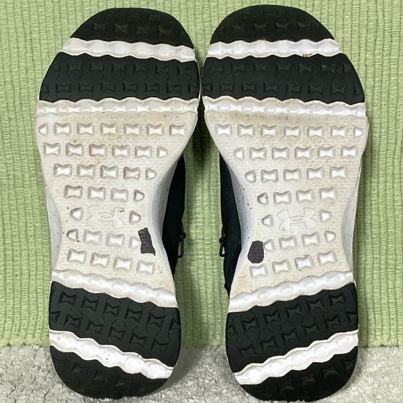 Under Armour Womens Cinch Drift 2 Black Athletic Sneaker Shoes - Size US 6.5 - Picture 8 of 11